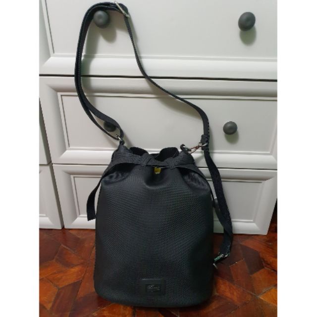 Lacoste hot sale bucket bag