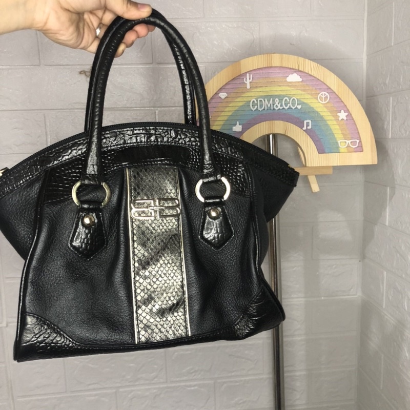 balenciaga bag made in korea
