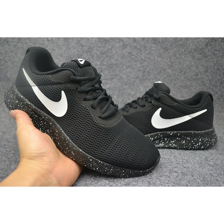 Nike deals tanjun oreo