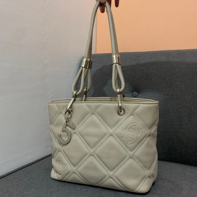 chanel white tote bags