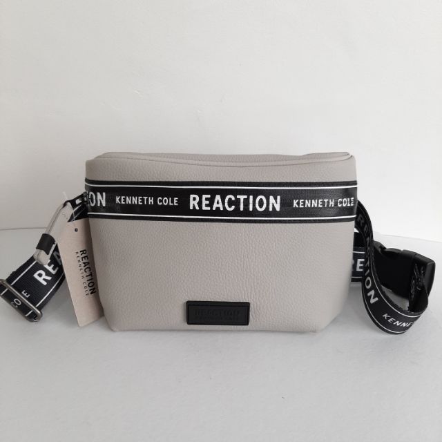 Kenneth cole discount reaction fanny pack