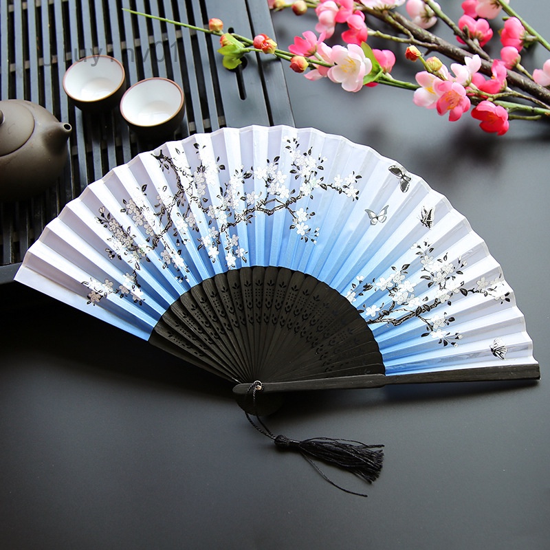 A smiling fan Chinese style female style small fan cheongsam props ...