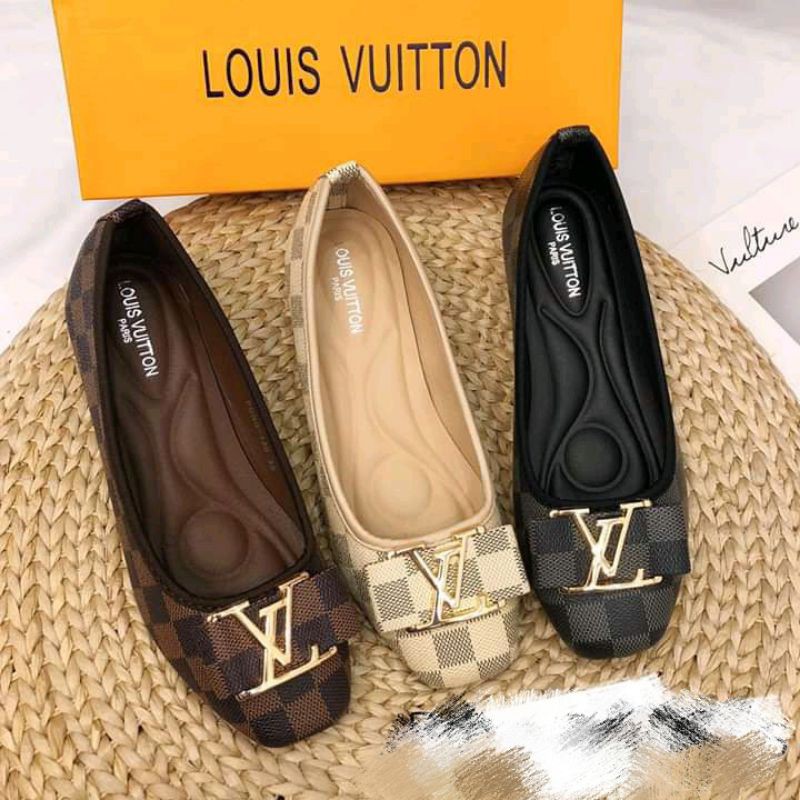 Lv on sale flat shoes