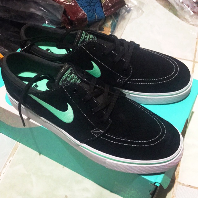 Janoski green hot sale glow