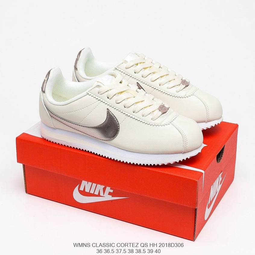 Gele nike sneakers outlet classic cortez nylon womens