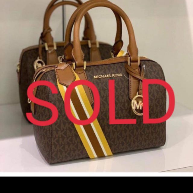 Mk small deals hayes duffle bag