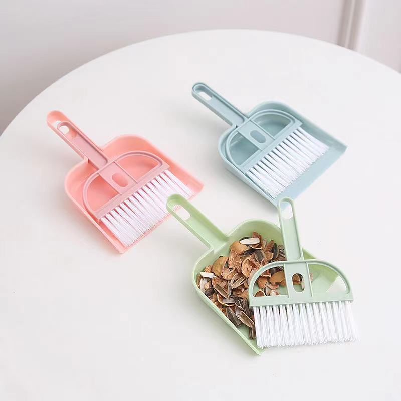 Portable Mini Cleaning Brush Desk Computer Keyboard Cleaning Brush 2 in ...