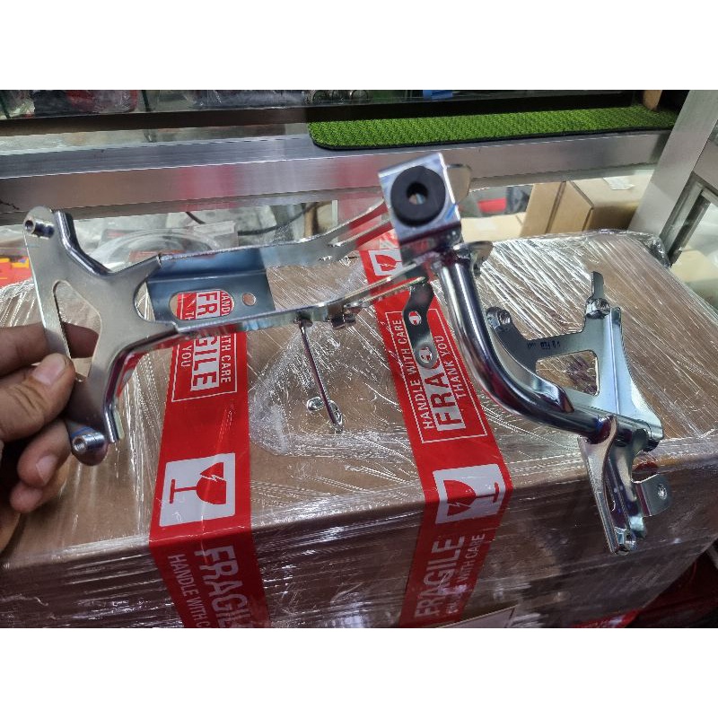 STAY BRACKET FOR CLICK V1 & V2 125/150 | Shopee Philippines