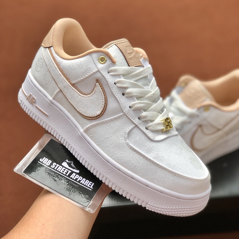 Nike air shop force one lux