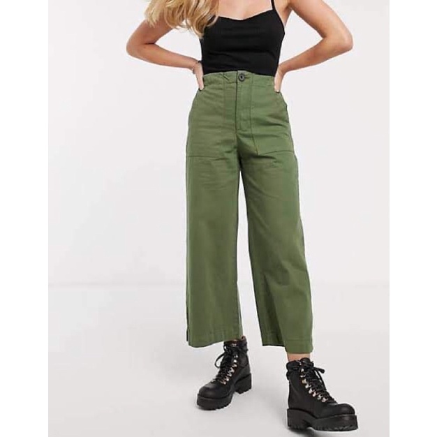 Bershka Pants for Maria Shopee Philippines