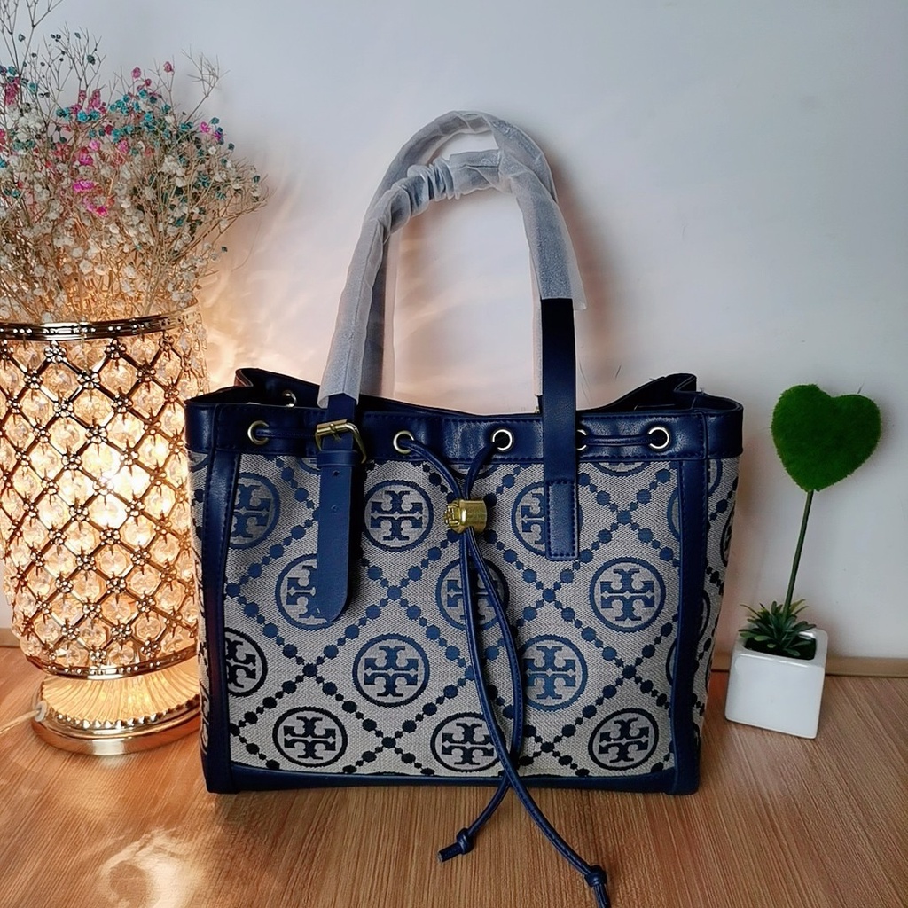 Tory burch discount canvas tote sale