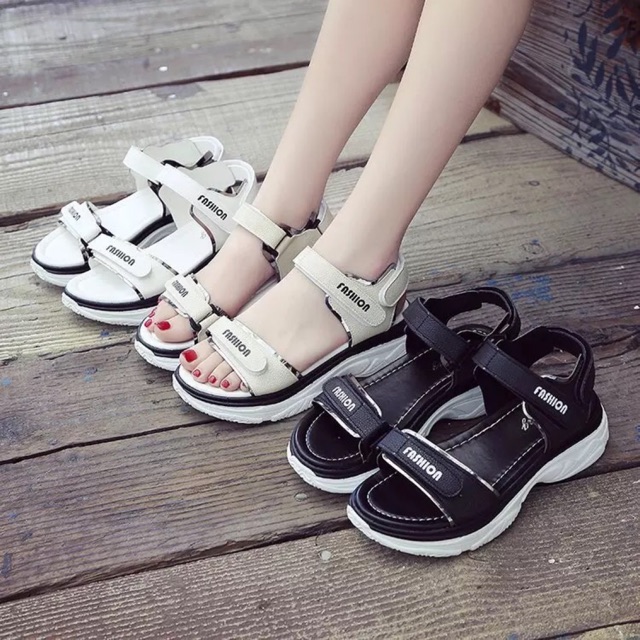 912 Korean fashion platform sandals