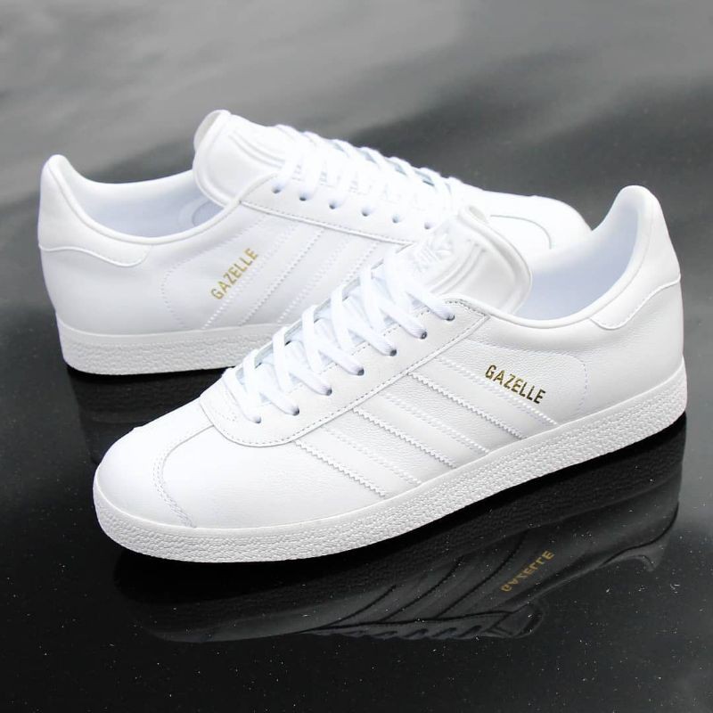 Adidas triple hot sale white gazelle