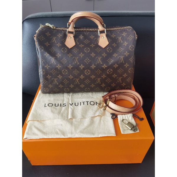 LV Speedy Bandouliere 35 Authentic - SOLD