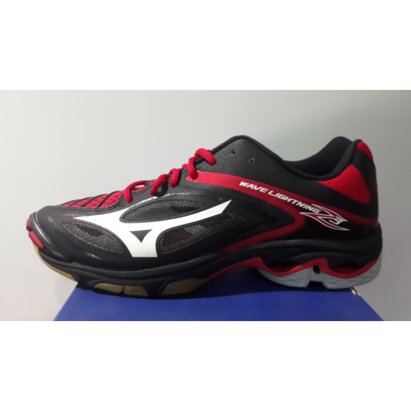 Harga mizuno hotsell wave lightning z3