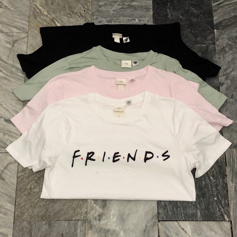 Friends hotsell tshirt h&m