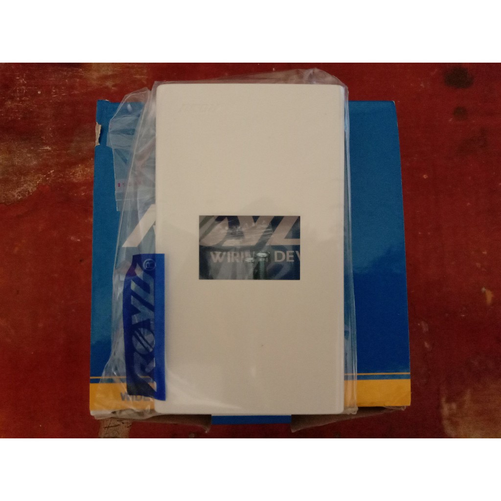 ROYU ( wide series ) plate / switch / universal outlet (10 PCS PER BOX ...