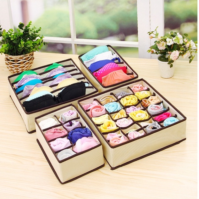 24 Grids Non-Woven Socks Organizer With Lid / Storage Box For
