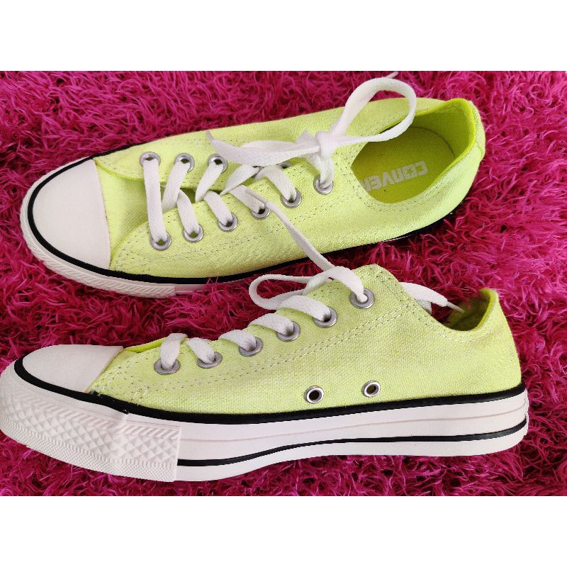 Mint deals converse canada