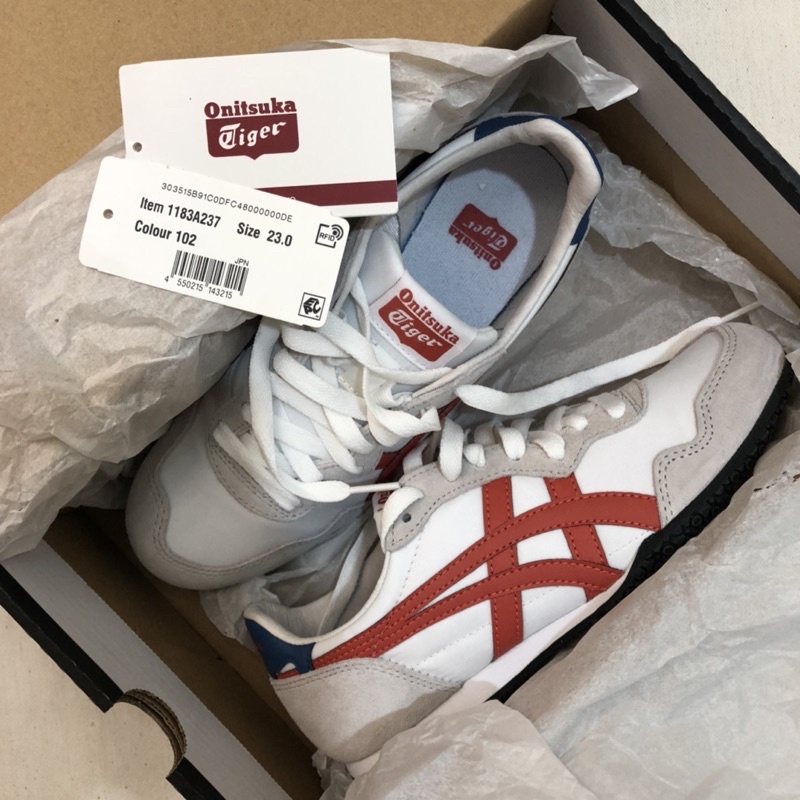 Onitsuka tiger deals shoes shopee