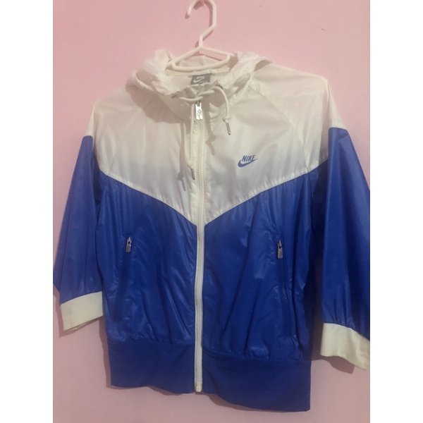 White nike rain online jacket