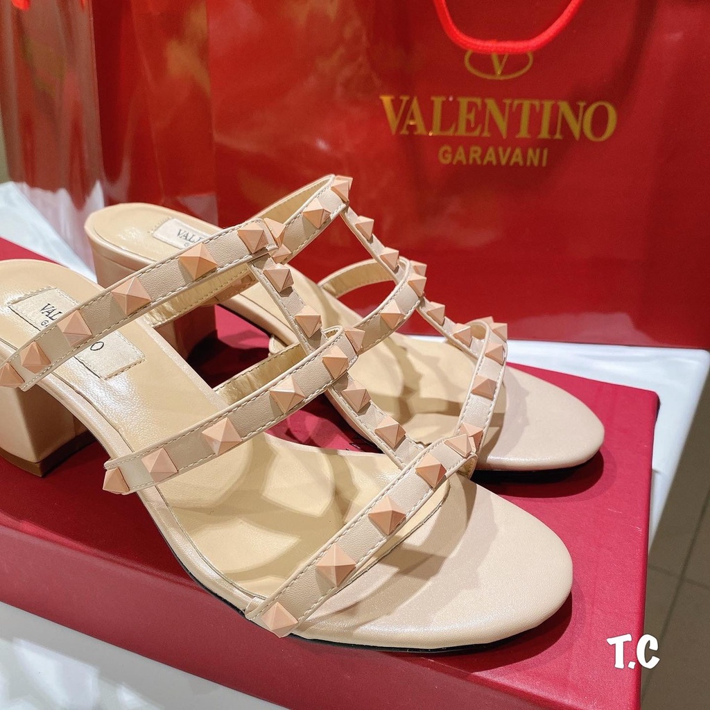 Valentino shoes store price