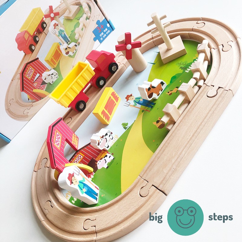 Train track small farm animals open play Montessori wooden toy ...