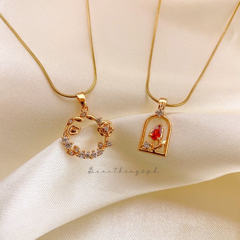 Beauty and the beast deals gold necklace