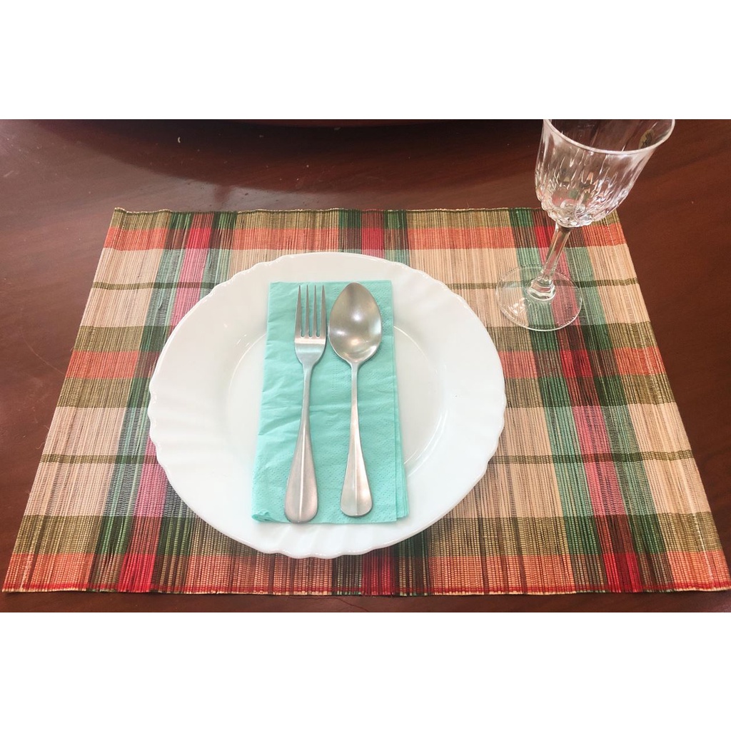 Handwoven Abaca Placemat 13x18inch (Checkered Red and Green) Shopee
