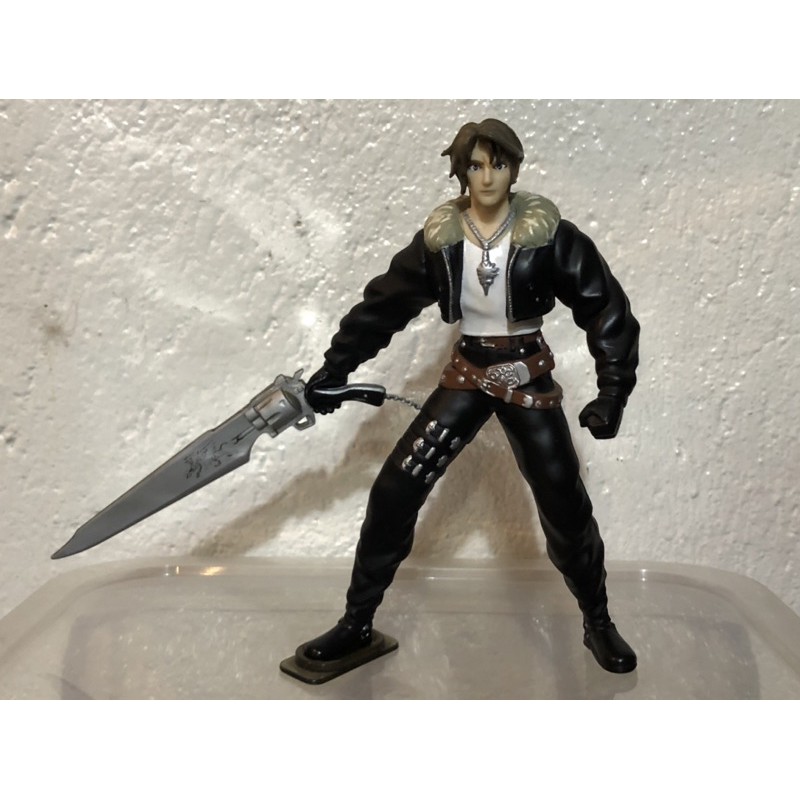 Squall sale leonhart figure