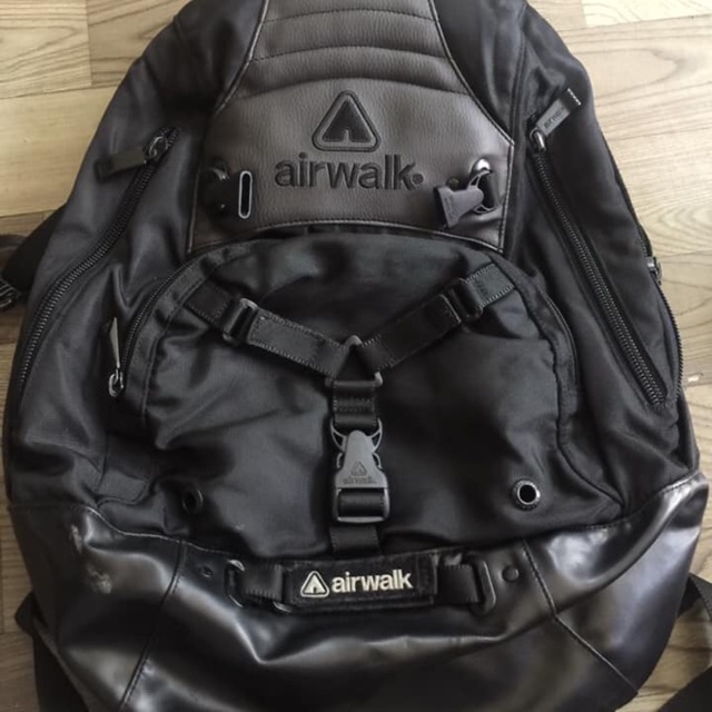 Airwalk shop backpack price