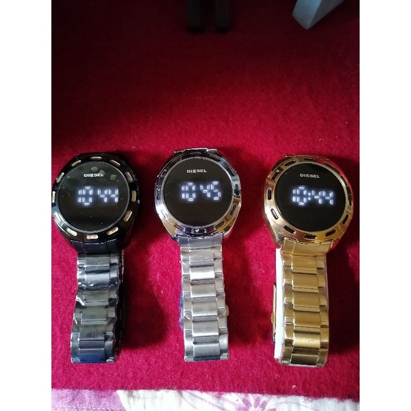 Diesel touch outlet screen watch price