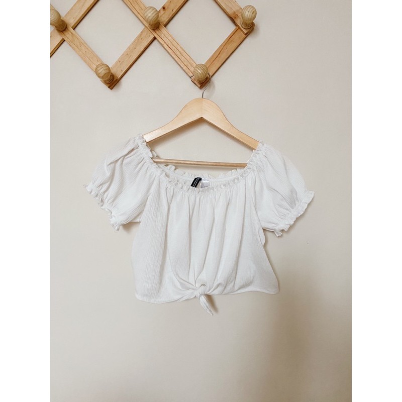 H & m outlet off the shoulder top