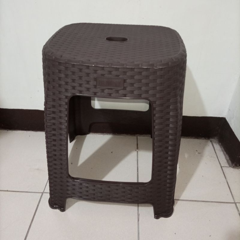 Plastic rattan deals stool