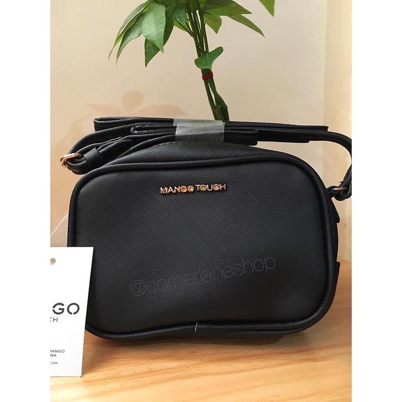 Mango casual 2025 sling bag