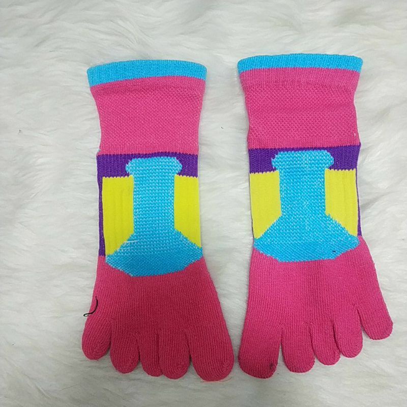 ACTIVE STYPLE Compression Socks Moisture Wicking Deodorizing Socks 5