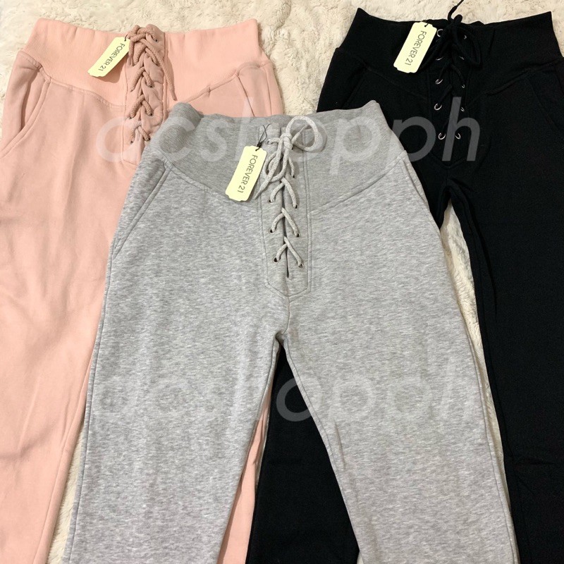 F21 store jogger pants