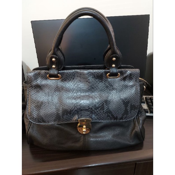 VALENTINO Authentic Leather Preloved Bag Japan Shopee Philippines