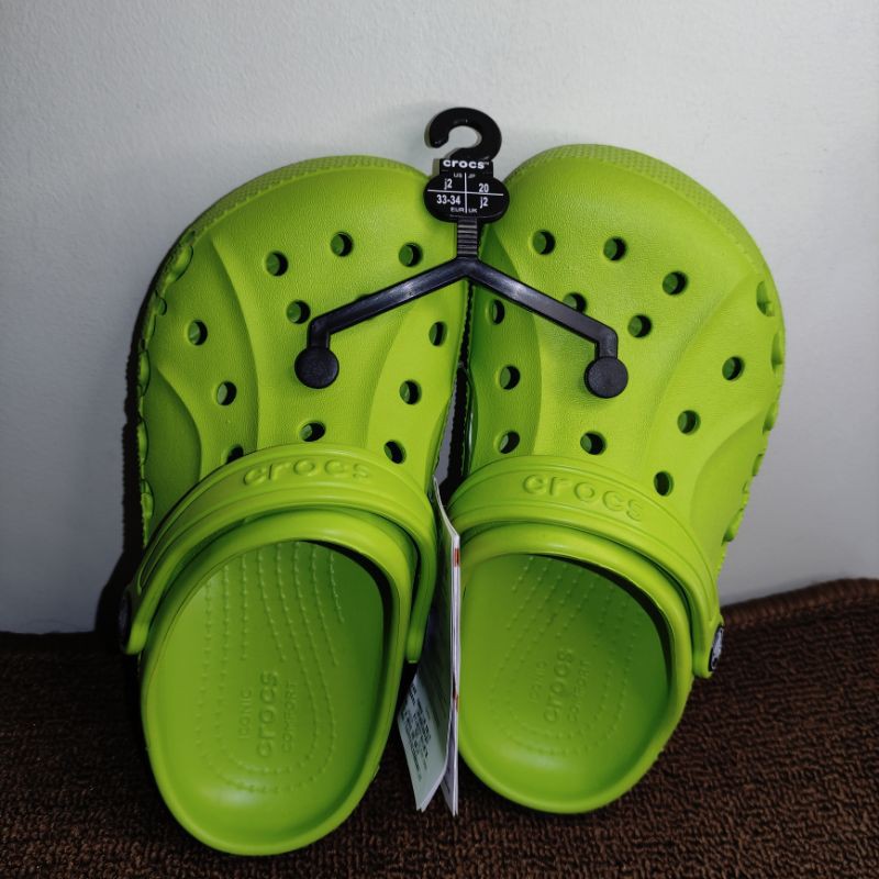 J2 crocs discount