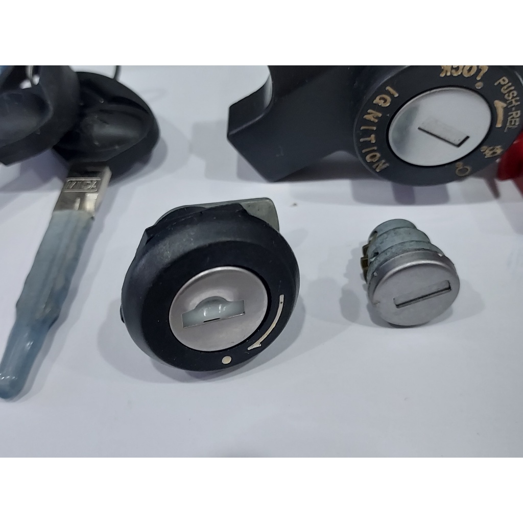 CT100 LOCK ASSY SET IGNITION SWITCH (KMC) (Genuine:) | Shopee Philippines