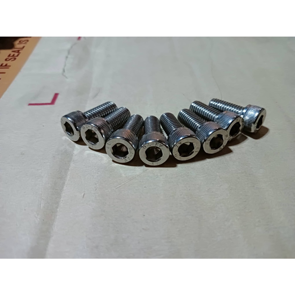Footrest Bolts Stainless Wave 125 / Xrm 125 / Rs 125 (8pcs) Shopee