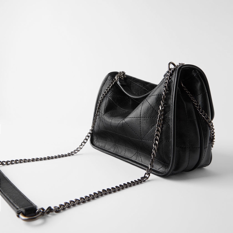 Zara black bag with chain discount