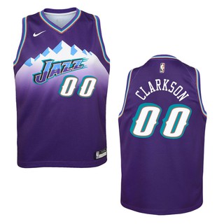 I AM PHILIPPINES - Imagine seeing KAPAYAPAAN on a Utah Jazz jersey!  😍🇵🇭 Jordan Clarkson (📷: Basketball Republic)