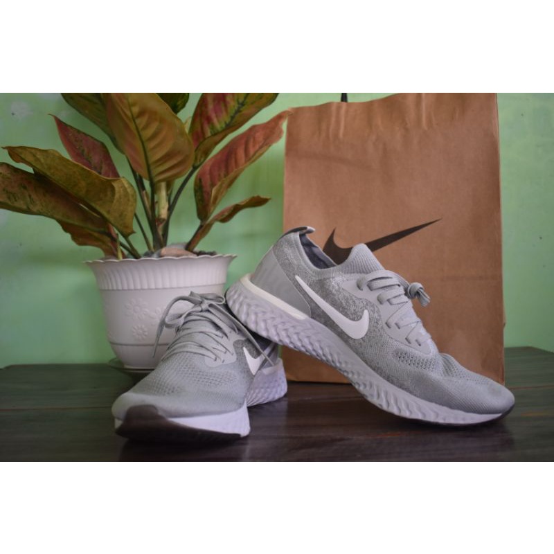 Nike Epic React 100 Mall Pull Out Quality shoes not OEM In