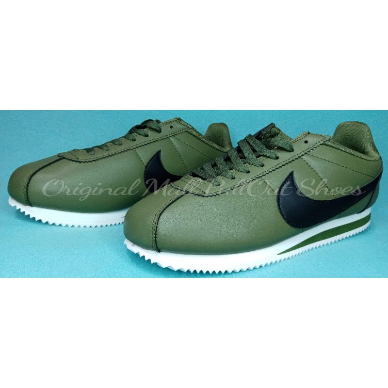 Nike cortez cheap army green