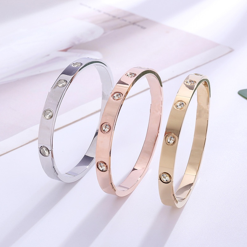 The new 18K rose gold bracelet men and women Korean couple