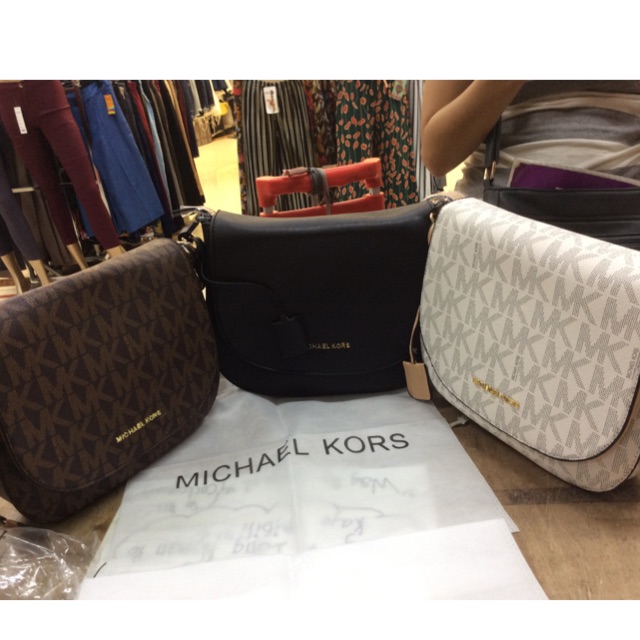 Mk bag clearance with lock