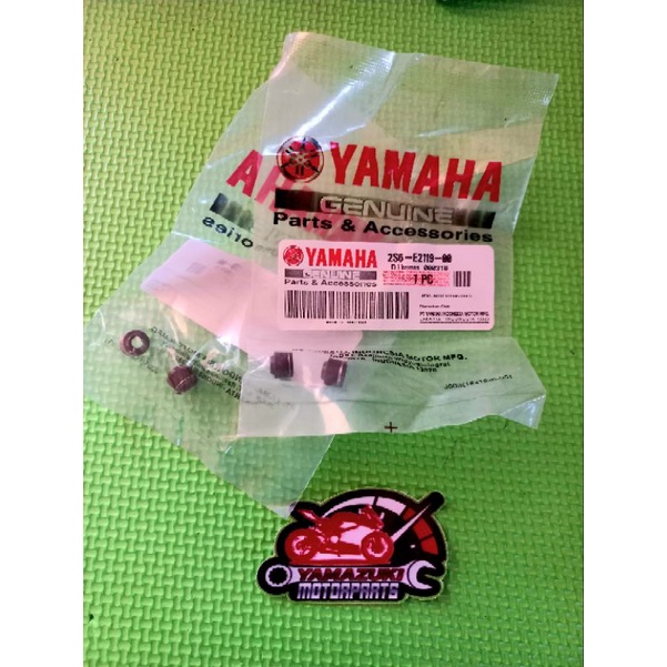 SNIPER 135/150/155,TFX150,R15,MT15,XSR155 GENUINE VALVE SEAL Shopee