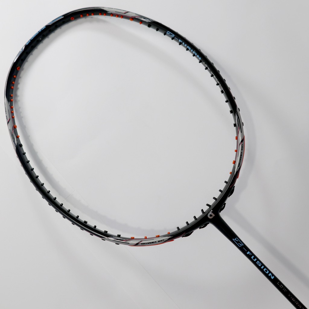 Original Apacs Z Fusion 5U G2 Racket, Bonus Strings and