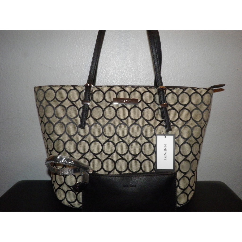 Nine west it outlet girl large tote